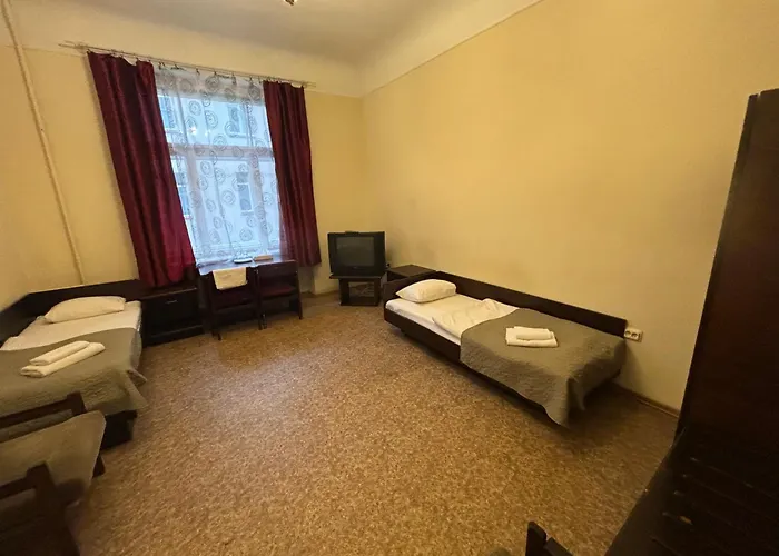 Viktorija With Private Albergue