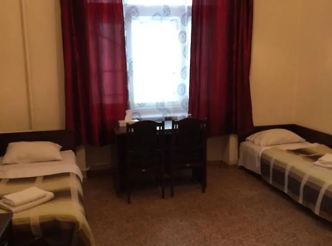 Viktorija With Private Hostel Riga