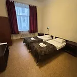 Viktorija With Private Hostel *